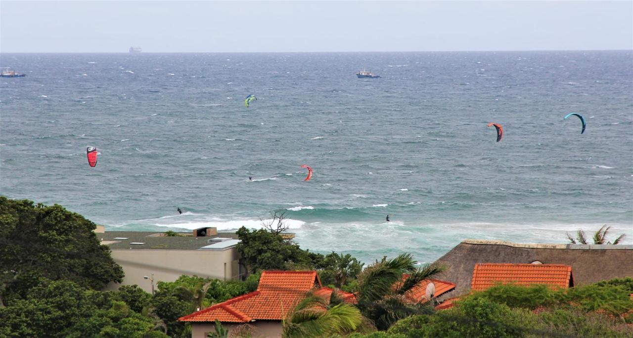 Ocean Rocks Villa, Umhlanga Durban Bagian luar foto