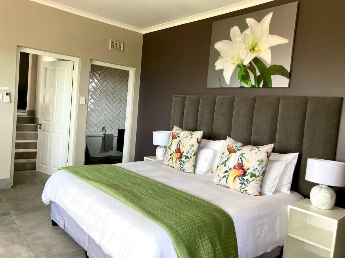 Ocean Rocks Villa, Umhlanga Durban Bagian luar foto