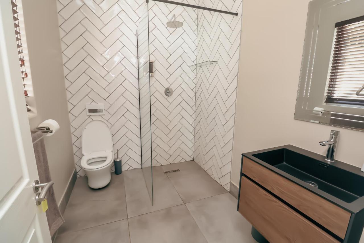 Ocean Rocks Villa, Umhlanga Durban Bagian luar foto